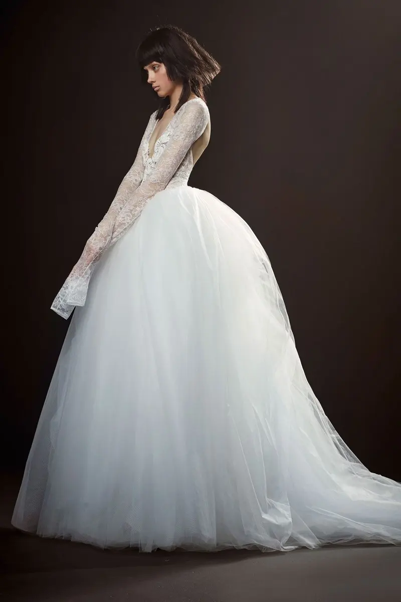 05-vera-wang-bridal-2018