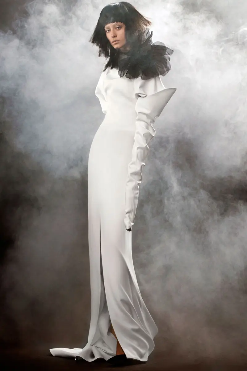 08-vera-wang-bridal-2018