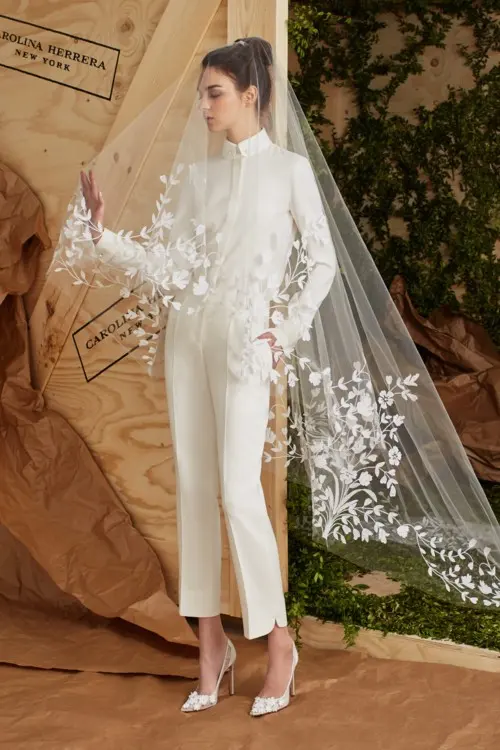 Carolina-Herrera-mireasa-in-pantaloni