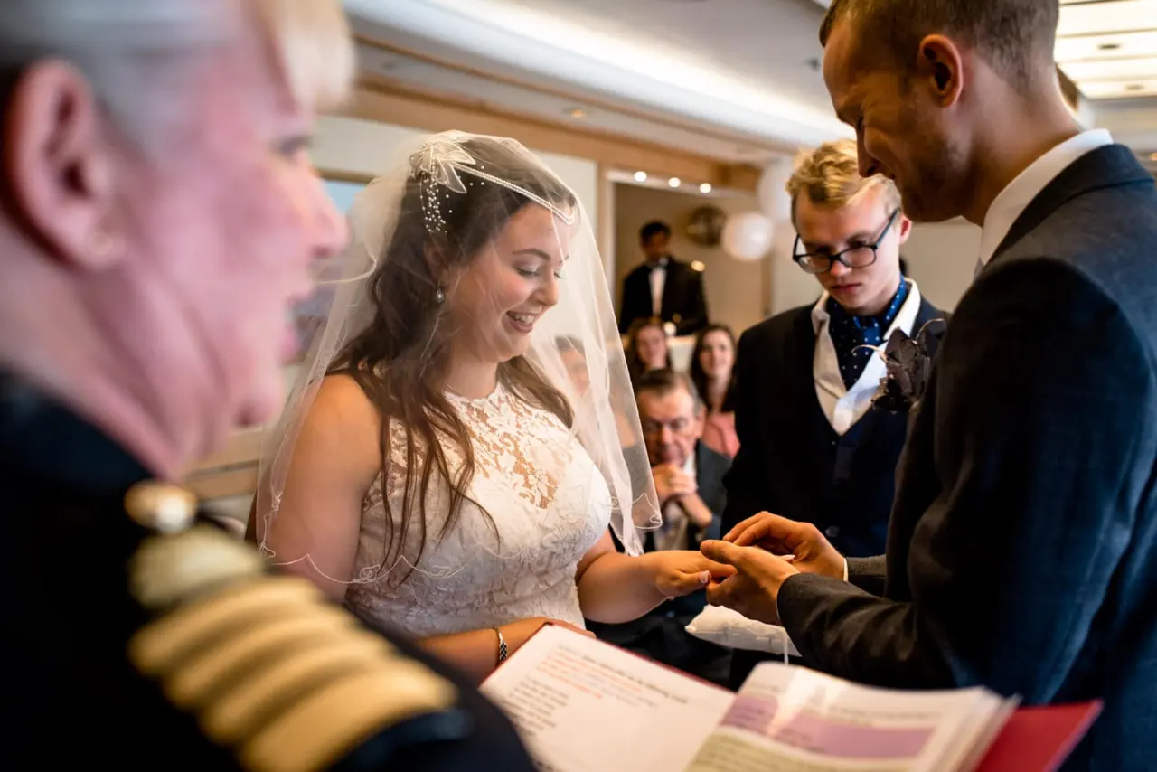 alternative-cruise-ship-wedding-16
