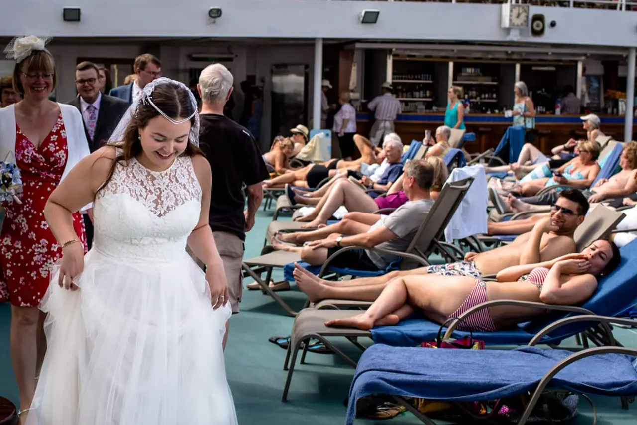 alternative-cruise-ship-wedding-24
