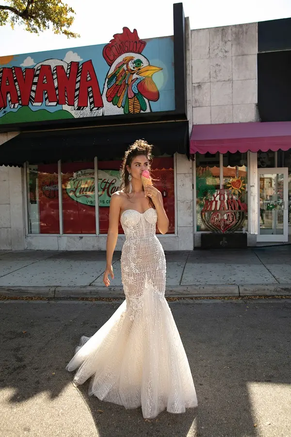 berta-wedding-dress-2019-spring-summer (28)
