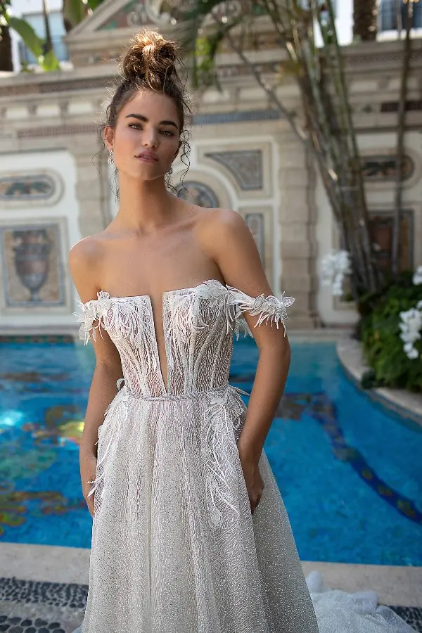 berta-wedding-dress-2019-spring-summer (3)
