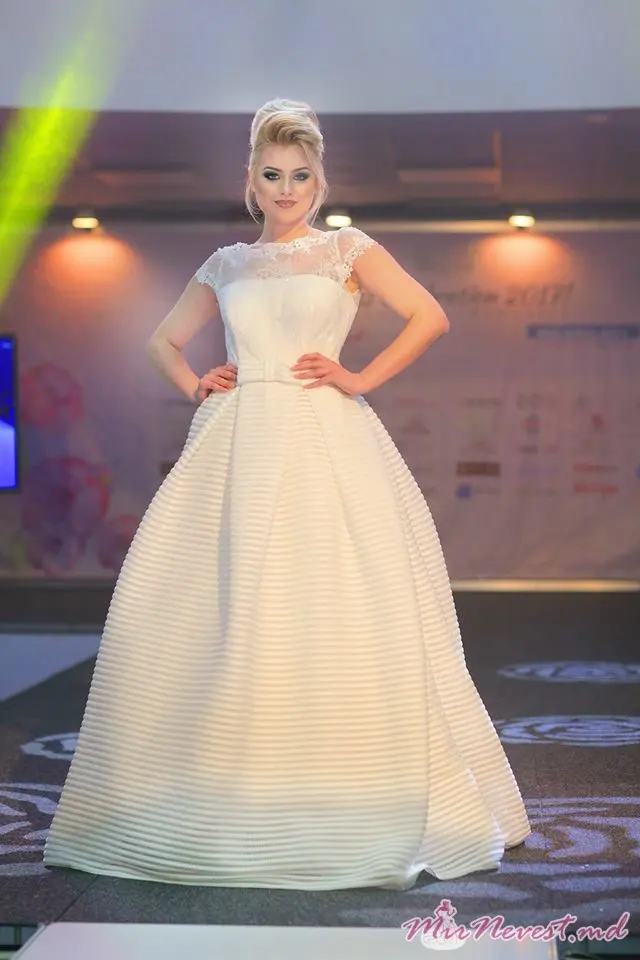 miss-celebration-alii-aliona