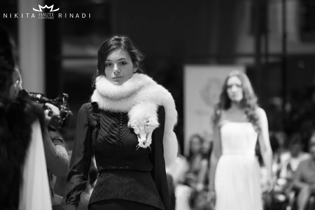  Nikita Rinadi Haute Couture, Din Inima Chisinau Fashion Night   Nikita Rinadi Haute Couture, Din Inima Chisinau Fashion Night   Nikita Rinadi Haute Couture, Din Inima Chisinau Fashion Night   Nikita Rinadi Haute Couture, Din Inima Chisinau Fashion Night