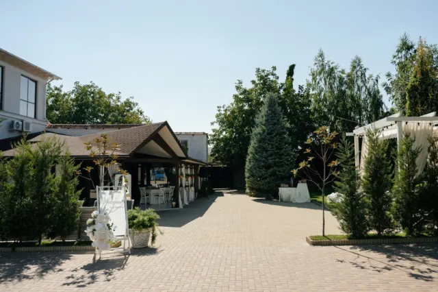 Ресторан "Casa Neamului"
