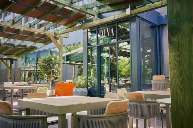 DIVA Ресторан & MIMI Hotel