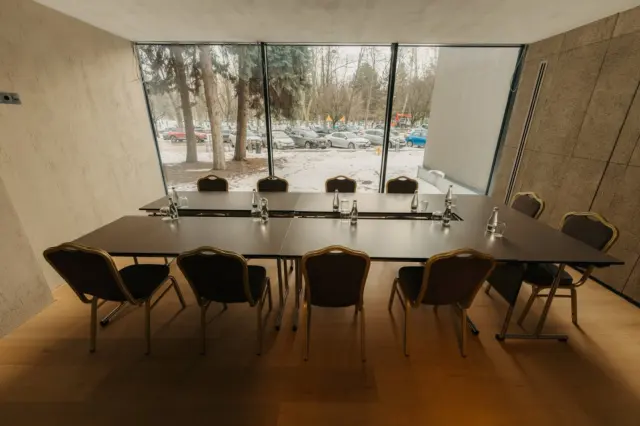 DIVA Ресторан & MIMI Hotel